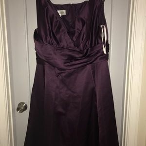 NWT satin plum David’s Bridal dress 22W